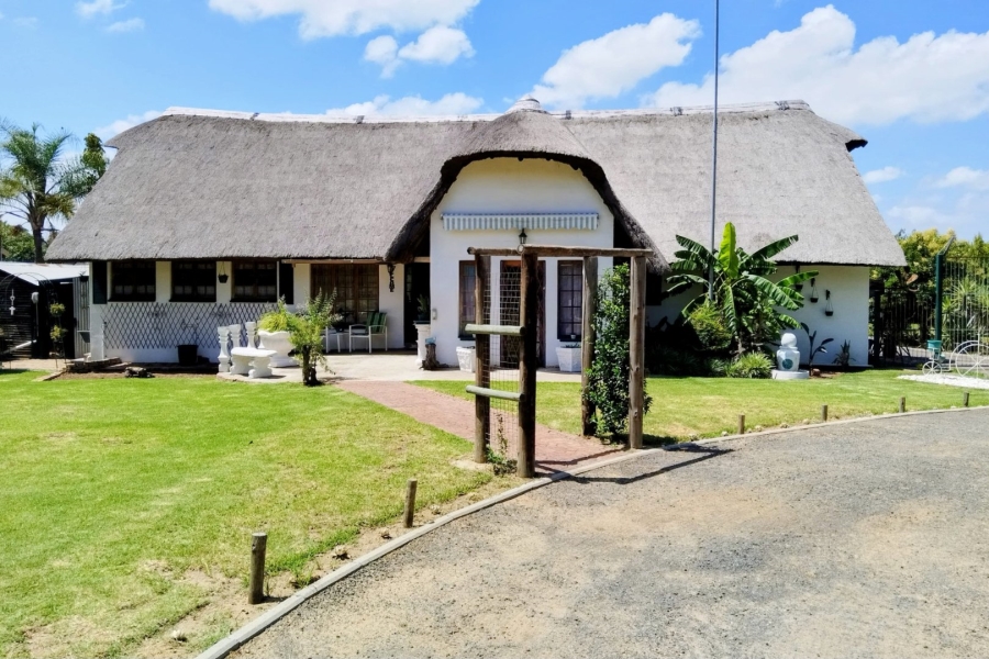 3 Bedroom Property for Sale in Deneysville Free State